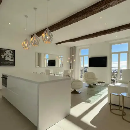 Luxury View 2br In *