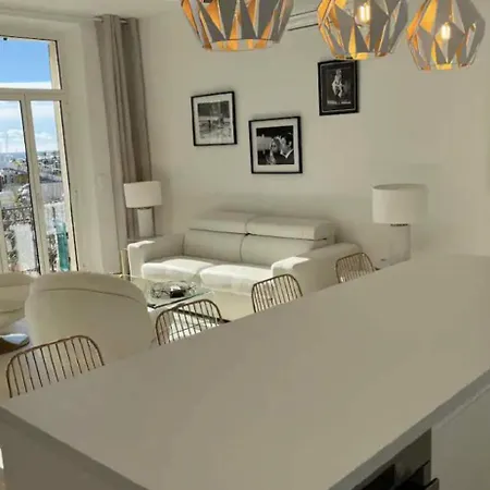 Luxury View 2br In Apartment *